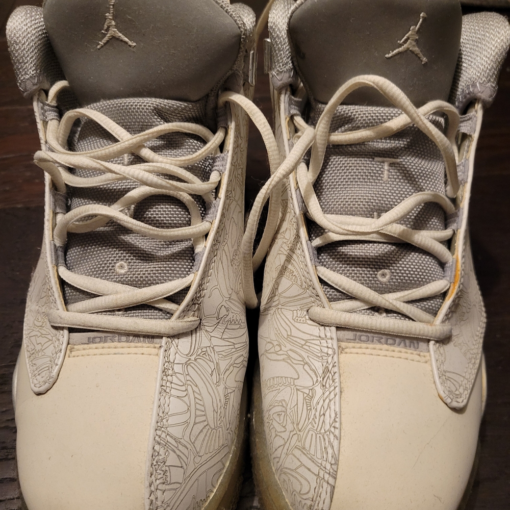 Air Jordan Swoosh Laser
